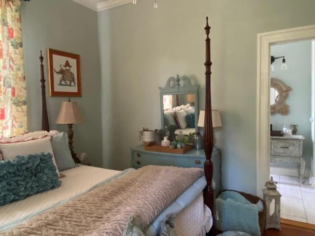 Jenny'S Downtown Hideaway Bed And Breakfast 로렐 외부 사진